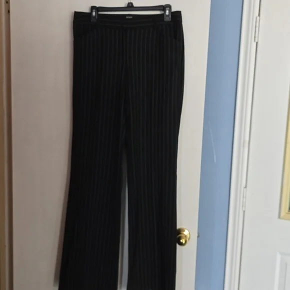 Body by Victoria Christie Fit Pinstripe Pants Size 8 NWOT - Picture 1 of 7